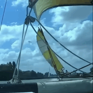 Bateau catamaran